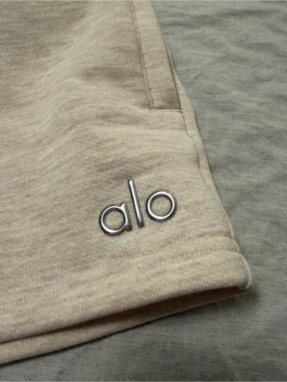 ALO Yoga color oatmeal